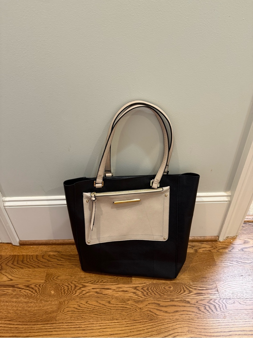 Steve Madden Black Tote with Cream Front Pocket